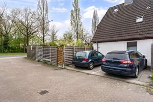 Bremen - Lehesterdeich | Vermietetes Zweifamilienhaus mit Gestaltungspotenzial in guter Lage – Die vollständige Adresse der Immobilie erhältst du vom Anbieter., 28357 Lehesterdeich, Bremen – Vorschaubild 4