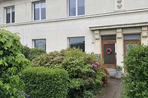 "Ein Schatz" Liebhaberwohnung mit Gründerzeit-Charme, Kaminofen, Pool und parkähnlichem Garten – 52372 Kreuzau – Vorschaubild 3