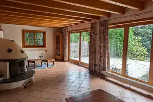 Idyllisches Einfamilienhaus mit Garten und Sauna – Frankfurt am Main – Vorschaubild 12