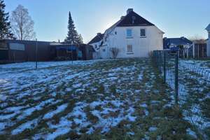 Doppelhaushälfte mit fantastischem Grundstück – Die vollständige Adresse der Immobilie erhältst du vom Anbieter., 24113 Gaarden-Süd und Kronsburg, Kiel – Vorschaubild 3