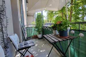 wunderschöne 3 Raum Wohnung mit Süd-Balkon-u. Blick in den Gemeinschaftsgarten
