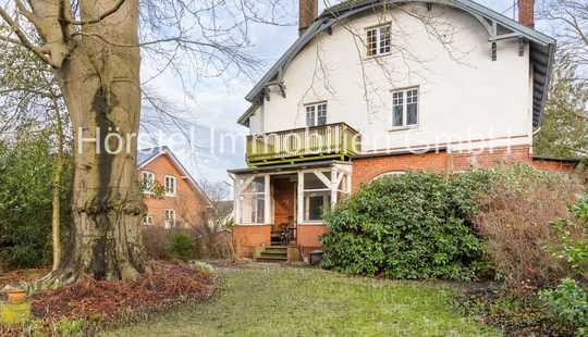 Bild von Denkmalgeschützte Villa in Adresslage von Bergedorf