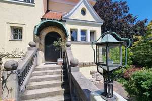 Denkmalgeschützte Jugendstil-Villa mit viel Charme und Geschichte in zentraler Lauf-Wohnlage – Die vollständige Adresse der Immobilie erhältst du vom Anbieter., 91207 Lauf an der Pegnitz – Vorschaubild 5