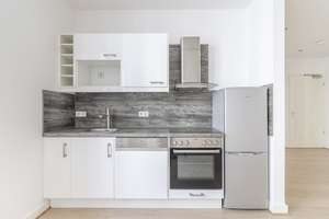 Lichtdurchflutete Wohlfühloase mit moderner Einbauküche und elegantem Tageslichtbad – Frankenstraße 8, 65183 Westend / Bleichstraße, Wiesbaden – Vorschaubild 2