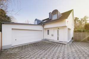 Freistehendes Einfamilienhaus mit Südgarten und außergewöhnlicher Architektur – Die vollständige Adresse der Immobilie erhältst du vom Anbieter., 61476 Kronberg im Taunus – Vorschaubild 25