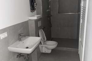 Komplett kernsanierte 2-Zimmer-Wohnung mit Balkon in Stuttgart West – Die vollständige Adresse der Immobilie erhältst du vom Anbieter., 70178 Rotebühl, Stuttgart – Vorschaubild 4