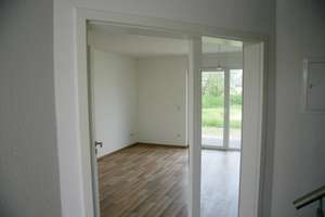 +++MODERNES REIHENECKHAUS+NEUWERTIG+5 ZIMMER+GÄSTE-WC+SOLAR+FBH+.V.M.!!!+++ – Feldrain 11b, 4509 Delitzsch – Vorschaubild 2