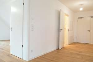 Exklusive Dachgeschosswohnung am Pfanzeltplatz 15a  – Pfanzeltplatz 15a, 81737 Altperlach, München – Vorschaubild 5