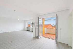 Bezugsfrei, Balkon, Hell - Ihre Chance! – Die vollständige Adresse der Immobilie erhältst du vom Anbieter., 30559 Anderten, Hannover – Vorschaubild 2