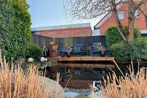 * Elegantes Wohnhaus mit Sommergarten, Teichanlage und neuer Heiztechnik * – Die vollständige Adresse der Immobilie erhältst du vom Anbieter., 26810 Westoverledingen – Vorschaubild 9