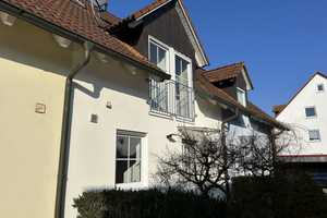 Großzügiges Reihenmittelhaus in zentraler und ruhiger Lage in Langquaid – Sophie-Scholl-Straße 2d, 84058 Kelheim (Kreis) – Vorschaubild 2