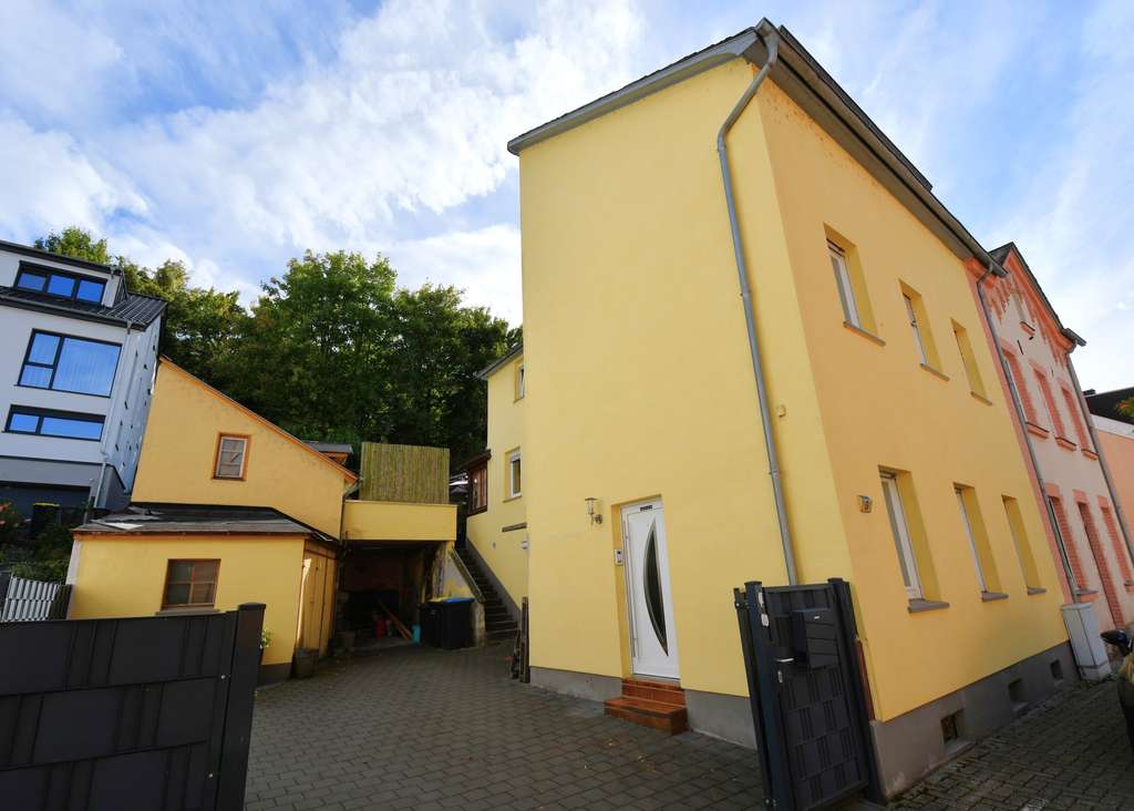 Immobilie in Vallendar - Attraktives EFH mit zusätzlichem Baupotenzial in begehrter Lage nahe der WHU - Bild 1