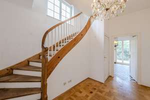 Freistehendes Einfamilienhaus mit Charme und einzigartigem Panoramablick – Die vollständige Adresse der Immobilie erhältst du vom Anbieter., 70192 Killesberg, Stuttgart – Vorschaubild 9