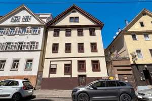 Historisches, MODERNISIERTES, Mehrfamilienhaus in Citylage als attraktive Anlagemöglichkeit – Die vollständige Adresse der Immobilie erhältst du vom Anbieter., 70182 Oberer Schlossgarten, Stuttgart – Vorschaubild 3