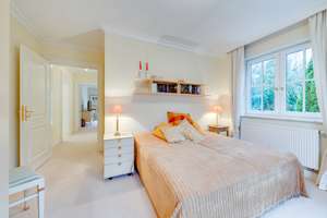 Property thumbnail 13