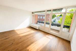 Renovierte 2-Zimmer-Wohnung (04) mit Balkon in Mönchengladbach (Rheindahlen-Mitte) – Mühlenwallstraße 17, 41179 Rheindahlen-Mitte, Mönchengladbach – Vorschaubild 3