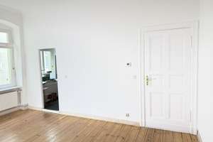 Frisch renoviertes Kiez-Juwel: Bezugsfreies  Single-Apartment (sanierter Altbau) im Prenzlauer Berg  – 10439 Prenzlauer Berg, Berlin – Vorschaubild 4