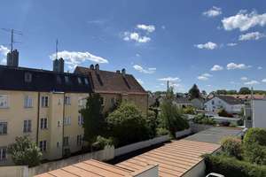 Gut geschnittene 2-Zimmer-Wohnung mit Süd-Loggia in Augsburg-Lechhausen  – Die vollständige Adresse der Immobilie erhältst du vom Anbieter., 86167 Lechhausen-West, Augsburg – Vorschaubild 2