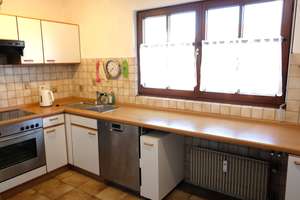 Tolles Mehrfamilienhaus mit 4 Wohnungen / beheiztem Hobbyraum / Doppelgarage und 2 Außenstellplätzen – Die vollständige Adresse der Immobilie erhältst du vom Anbieter., 70736 Fellbach – Vorschaubild 8