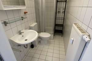 Praktisch geschnittenes möbliertes 1-Zimmer-Apartment in Fürth – 300m zur U-Bahn – Leyher Straße 10, 90763 Südstadt Industriegebiet, Fürth – Vorschaubild 2