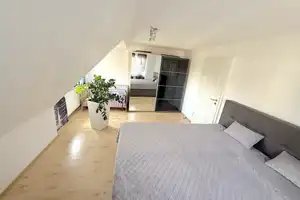 **RESERVIERT**Exklusives Reihenendhaus in Hamburg–Eißendorf – Stil, Komfort & Lebensqualität – Hamburg – Vorschaubild 10
