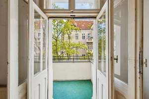 Charmante Altbauwohnung mit klassischem Flair und Balkon in Wilhelmstadt – 13595 Wilhelmstadt, Berlin – Vorschaubild 4