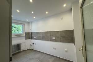 Hochwertig renovierte 2-Zimmer-LUXUS-Wohnung mit Balkon, Schwimmbad und Sauna – Prinz-Regent-Straße 79b, 44795 Weitmar-Mark, Bochum – Vorschaubild 2