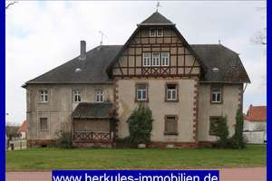 Historisches Herrenhaus - Charme trifft auf enormes Entwicklungspotenzial – Die vollständige Adresse der Immobilie erhältst du vom Anbieter., 34513 Waldeck – Vorschaubild 1