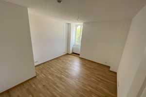 3-Zimmer-Wohnung mit prachtvoller Fassade inkl Stellplatz - ERSTBEZUG – Geibelstr. 22, 63450 Main-Kinzig-Kreis – Vorschaubild 5