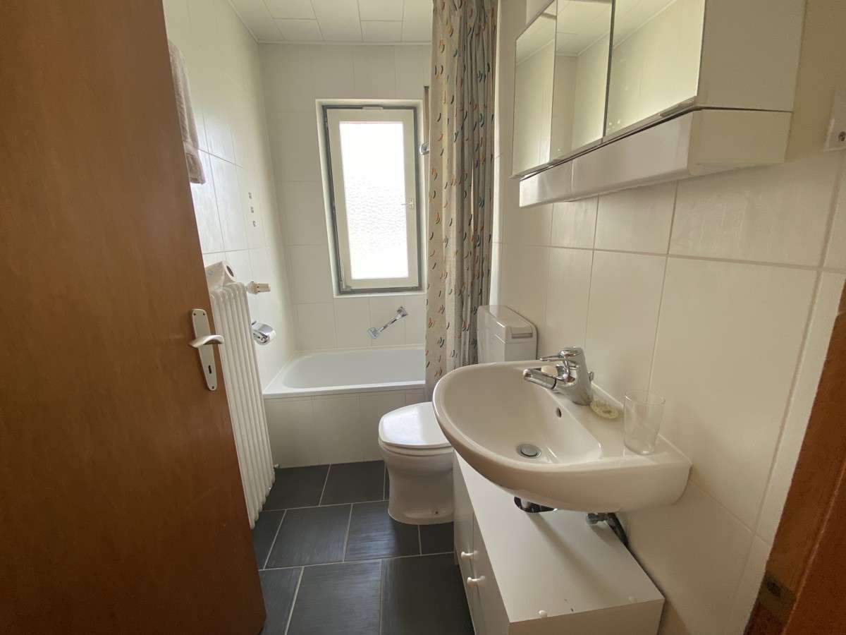 Immobilie in Weiler bei Bingen - Endlich Platz für alle - Großzügiges Ein- bis Zweifamilienhaus in Weiler - Bild 8