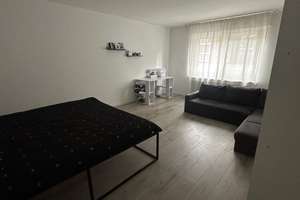 Renovierte Wohnung in Duisburg: 2,5-Zimmer-Wohnung in Untermeiderich