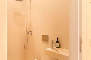 HOMESK - Erstbezug nach Sanierung! 4-Zimmer Altbau mit je Balkonen und Bädern im Prenzlauer Berg – Schönfließer Straße 2, 10439 Prenzlauer Berg, Berlin – Vorschaubild 29