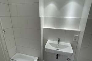 1 ZKB, Atelier-Wohnung, EBK, Kernsan. – Kastellstrasse 1, 65183 Mitte, Wiesbaden – Vorschaubild 5