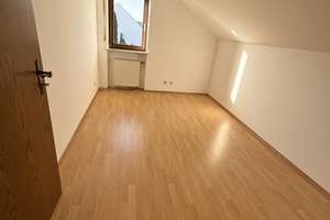 Einfamilien-Wohnhaus mit Einliegerwohnung in bester Lage zu verkaufen ! – Die vollständige Adresse der Immobilie erhältst du vom Anbieter., 36088 Hünfeld – Vorschaubild 18