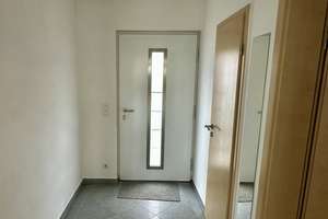 Schöne und geräumige Doppelhaushälfte im Regensburger Süden! – 93053 Oberisling-Graß, Regensburg – Vorschaubild 5