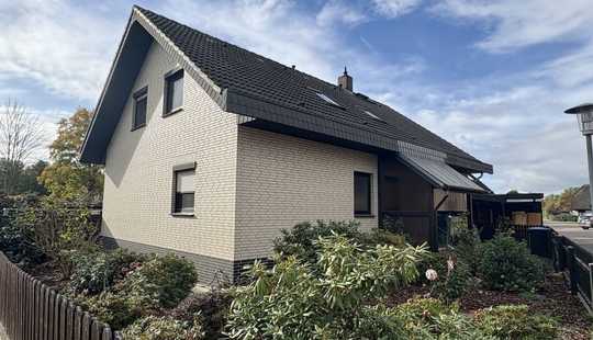 Bild von Burgdorf-Weststadt: Großzügiges Einfamilienhaus mit 8 Zimmern 