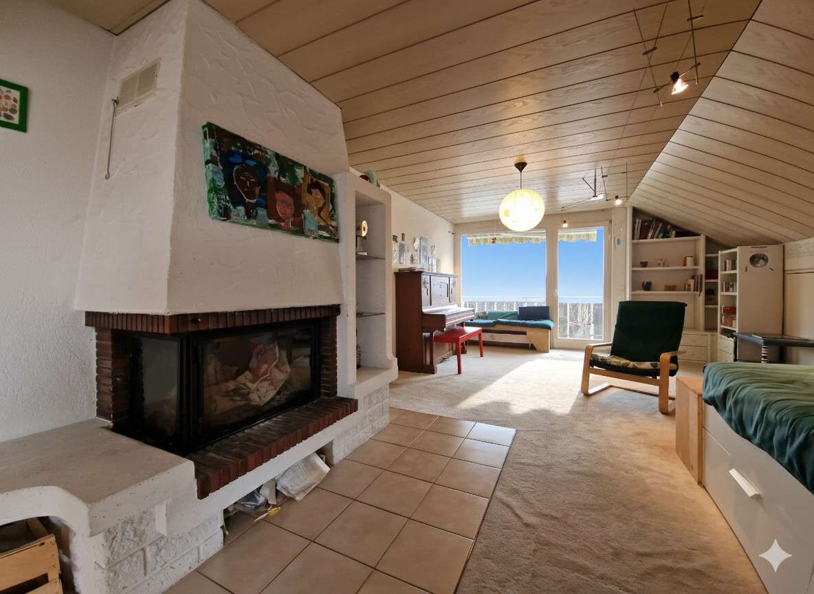 Immobilie in Grenzach-Wyhlen - Interessante Chance in Grenzach-Wyhlen: 4-Zi-Wohnung, 2 Balkone, Einbauküche, Garage! - Bild 6