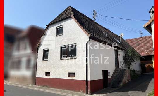 Haus mit Scheune für den versierten Handwerker