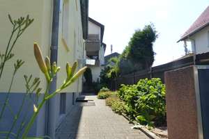Gemütliche 3-ZW in Hofen, EBK, Bad, Balkon, 2 Keller + Hobbyraum - FREI