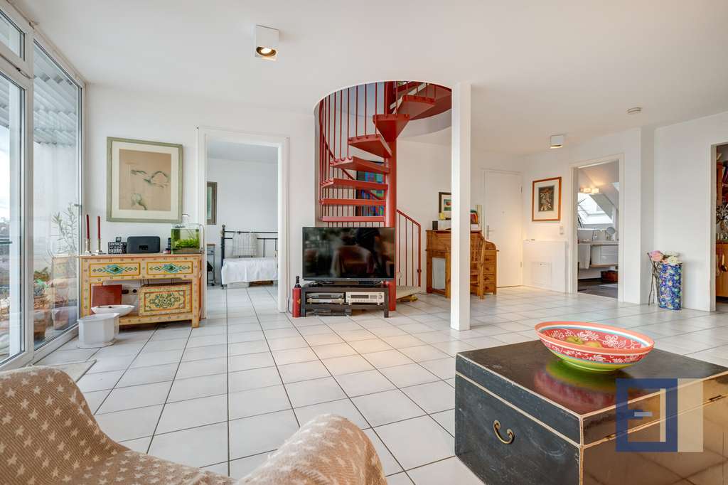 Immobilie in Ginsheim-Gustavsburg - Sonnig & zentral: Maisonette-Whg. (93 m² / 3 Zi) in Gustavsburg! Bj 1996, top gepflegt + Tiefgarage! - Bild 3