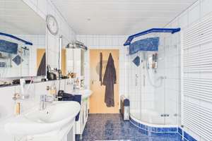5 Schlafzimmer + Wohnzimmer – Energieklasse B – Garage – Garten – Terrasse – Einbauküche – Die vollständige Adresse der Immobilie erhältst du vom Anbieter., 30890 Barsinghausen – Vorschaubild 13
