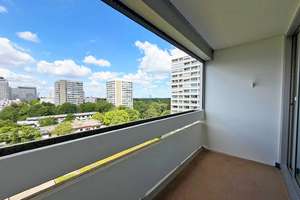 AIGNER - Lichtdurchflutete 2-Zimmer-Wohnung mit zwei sonnigen Loggien im beliebten Arabellapark – Die vollständige Adresse der Immobilie erhältst du vom Anbieter., 81925 Parkstadt, München – Vorschaubild 9