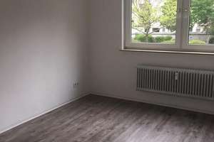 Entzückende, renovierte 2 Zimmerwohnung für nettes Pärchen! – Gibitzenhofstraße 88E, 90443 Steinbühl, Nürnberg – Vorschaubild 6
