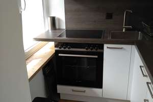 Schöne, helle 1-Zimmer Wohnung am grünen Christoph-von-Gluck Platz – Christoph-von-Gluck-Platz 20, 80807 Milbertshofen, München – Vorschaubild 3