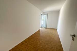 Wir suchen Sie für unsere 3-Zimmer-Wohnung im Nonnenstieg 76a in 37075 Göttingen – Die vollständige Adresse der Immobilie erhältst du vom Anbieter., 37075 Oststadt, Göttingen – Vorschaubild 5