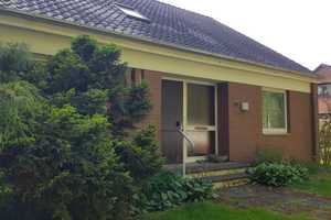 Geräumiges 6,5-Raum-Einfamilienhaus in Hassel (Weser) – Nienburg (Weser) (Kreis) – Vorschaubild 1