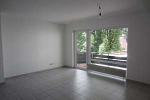 Helle, großzügige 3  1/2-Zimmer Wohnung mit Balkon in der Neustadt von Leverkusen-Opladen