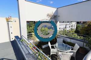 AUFZUG, BALKON & GEMEINSCHAFTLICHE DACHTERRASSE - ZENTRAL GELEGEN - ZUM NEU GESTALTEN – Die vollständige Adresse der Immobilie erhältst du vom Anbieter., 10715 Wilmersdorf, Berlin – Vorschaubild 1