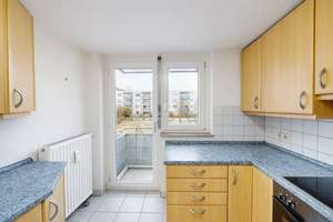 Wohnen zwischen Himmel und Reben - 3-Zimmer-Wohnung mit Balkon in ruhiger Lage – Die vollständige Adresse der Immobilie erhältst du vom Anbieter., 70376 Burgholzhof, Stuttgart – Vorschaubild 6