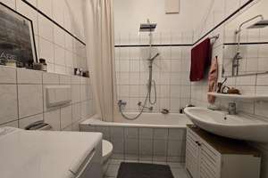 gemütlich, helle 2-Zimmerwohnung mit großen Balkon in zentraler, ruhiger Lage zu verkaufen. – Heynahtsstraße 6, 1309 Gruna, Dresden – Vorschaubild 6